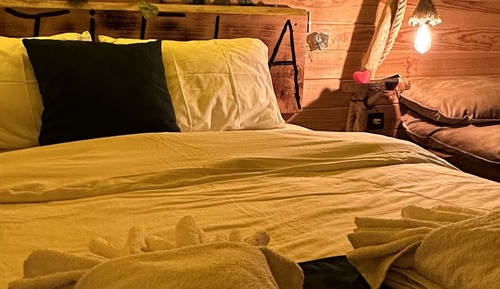 Comfort Bungalow, 1 King Bed with Sofa bed, Mountain View