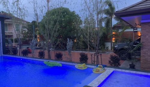 Let's Chill Pool Villa Sattahip