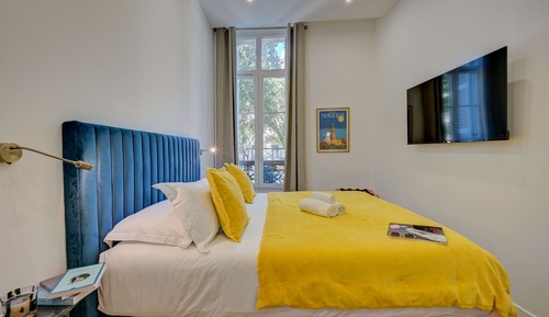 Superior Double Room, City View