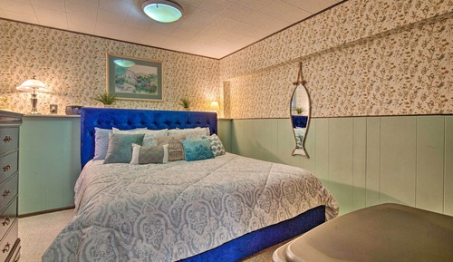 House (4 Bedrooms)