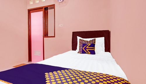 Economy Single Room