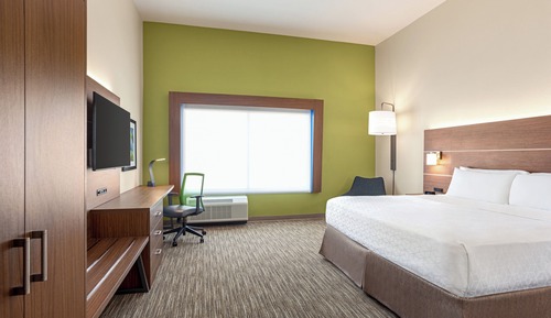 Standard Room, 1 King Bed