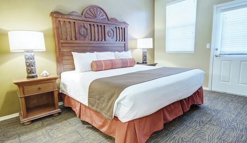 Condo, 2 Bedrooms, Kitchen