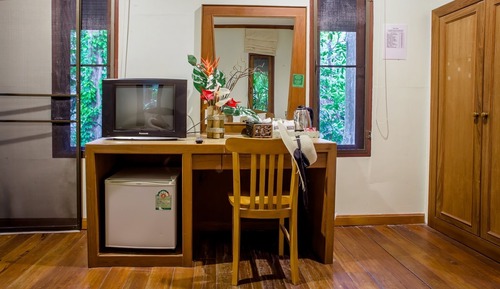 Superior Bungalow