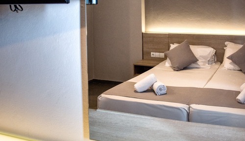 Standard Twin Room, Sea View