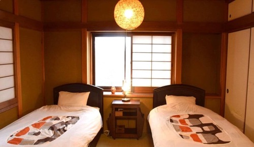 Classic House, Multiple Beds