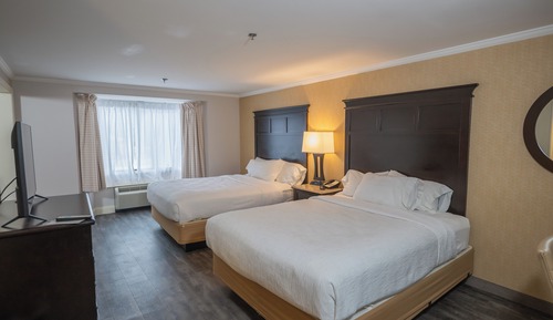 Suite, 2 Queen Beds, Non Smoking