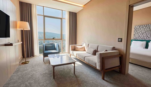 Deluxe Suite, 1 King Bed