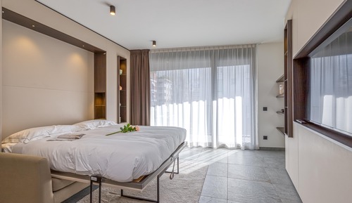 Family Studio (ICON H Lugano 302 Suite Micro-Living)