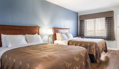 Room, 2 Queen Beds, Non Smoking (Lake Front, Top Floor)