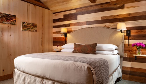 Deluxe Cabin