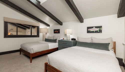 Luxury Condo #360