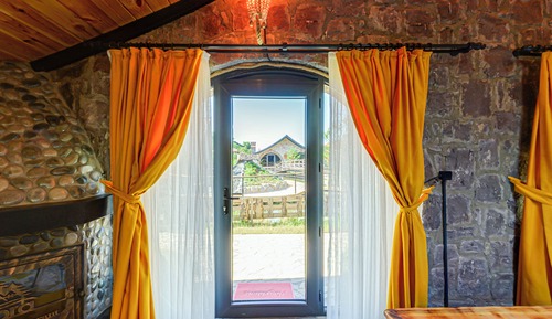 Deluxe Studio Suite, 1 Bedroom, Pool View