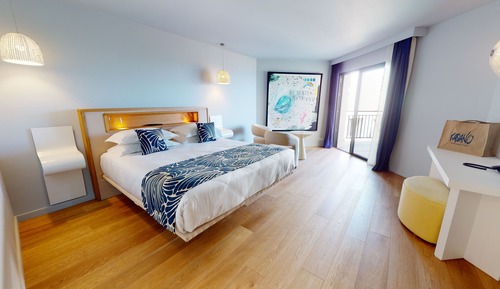 Junior Suite, 1 King Bed