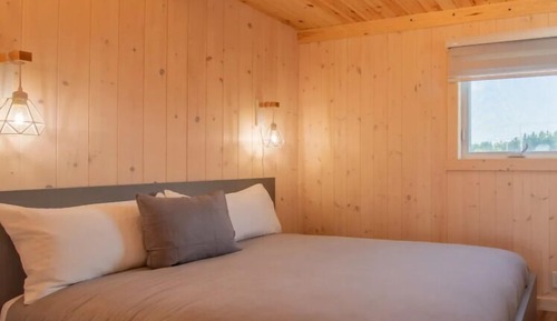 Swiss-style double rear chalets