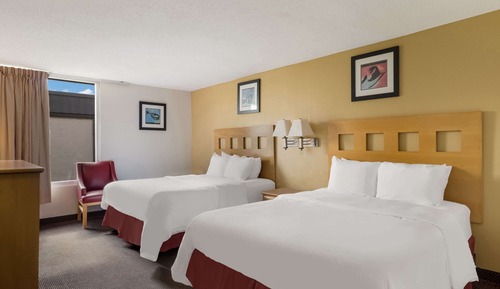 Standard Room, 2 Queen Beds, Non Smoking