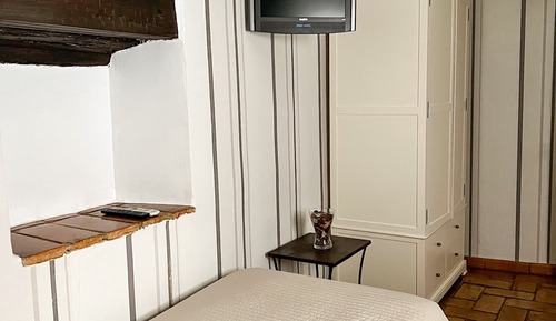 Basic Twin Room
