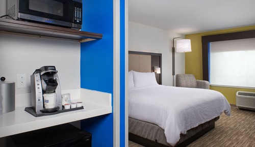Standard Room, 1 King Bed, Accessible Bathtub (Mobility Accessible)