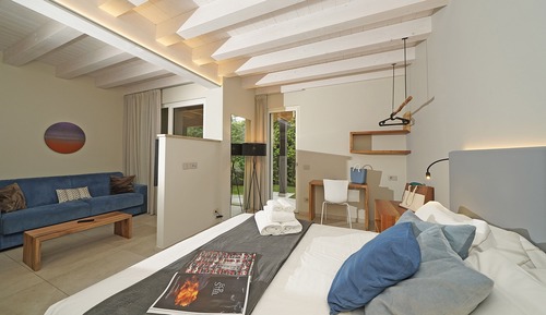 Standard Loft, 1 Bedroom, Garden View, Garden Area
