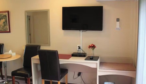 Executive Studio