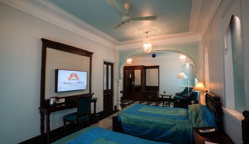 Suite, 1 King Bed