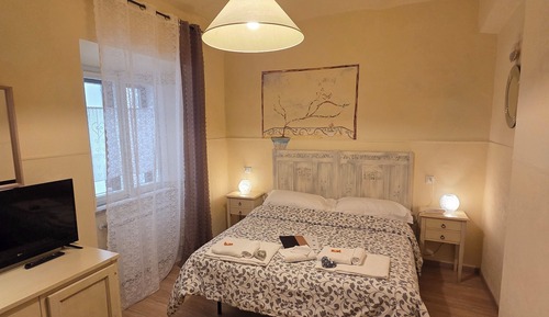 Economy Double or Twin Room, 1 Bedroom, Non Smoking, Private Bathroom