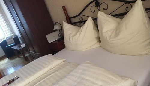 Classic Double Room