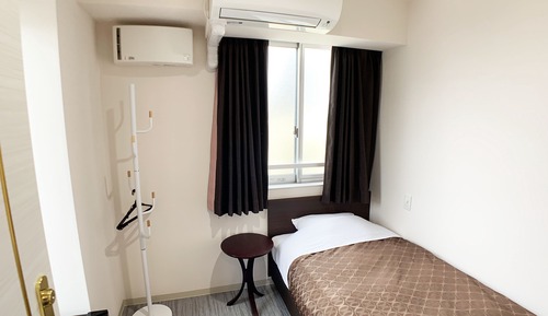 Economy Single Room, Women only