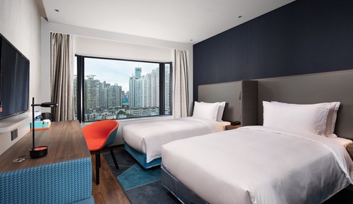 Standard Room, 2 Twin Beds, City View (Stocked Minibar)