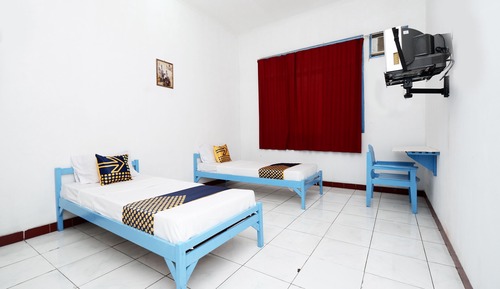 Economy Twin Room