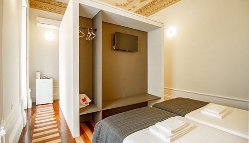 Family Quadruple Room (1)