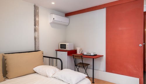 Junior Studio Suite