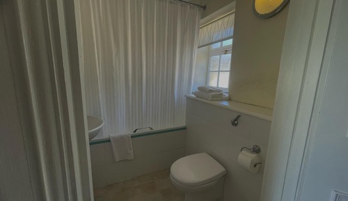 Basic Triple Room