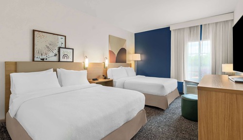 Room, 2 Queen Beds, Accessible (Mobility & Hearing, Roll-in Shower)