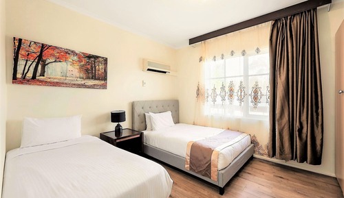 Comfort Two-bedroom Family Suite