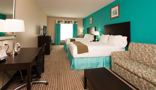 Suite, 2 Queen Beds