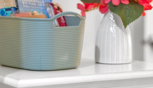 5 - Deluxe Queen Suite w/Full Couch Bed