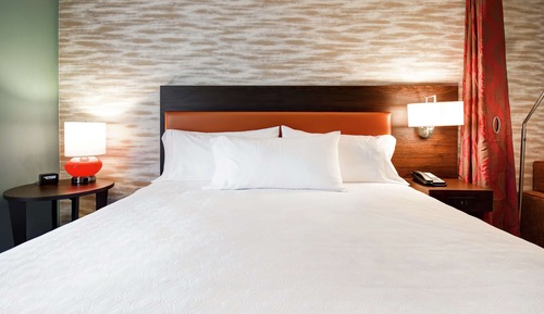 Studio Suite, 1 King Bed, Non Smoking