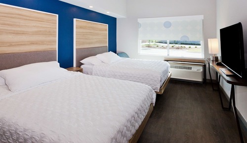 Room, 2 Queen Beds