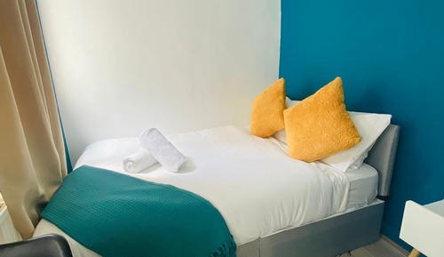 Standard Double Room, Ensuite