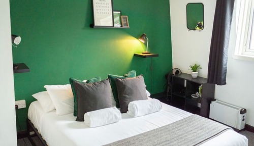 Standard Triple Room, Ensuite