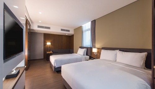 Family Twin Room