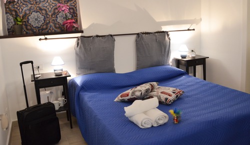 Classic Double Room, Ensuite (Cassaro)