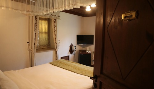 Standard Double Room, Ground Floor