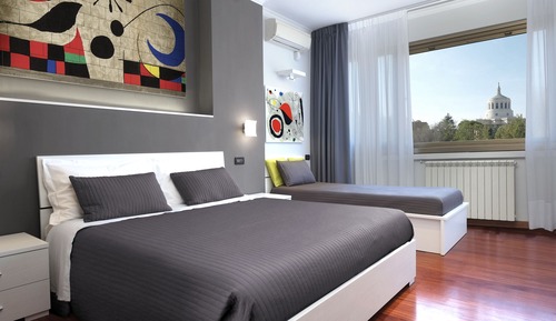 Deluxe Room (Private bathroom)
