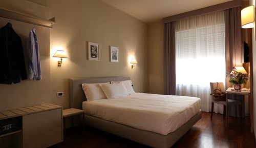 Classic Double or Twin Room
