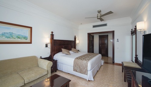 Double Room, Ocean View (U)