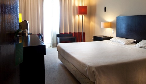 Superior Double or Twin Room, Sea View (+ Extra Bed)