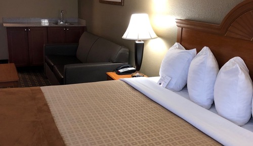 Suite, 1 King Bed, Non Smoking, Refrigerator & Microwave