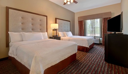Suite, 2 Queen Beds, Accessible, Bathtub (Mobility & Hearing)